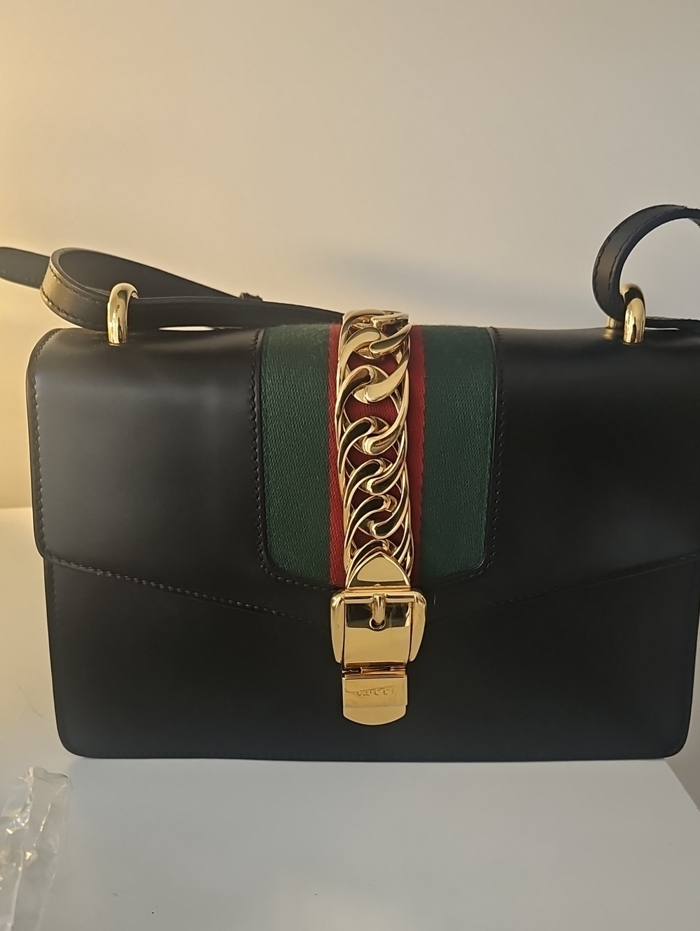 Gucci Black Leather Shoulder Bag with Green-Red Stripe and Gold Chain